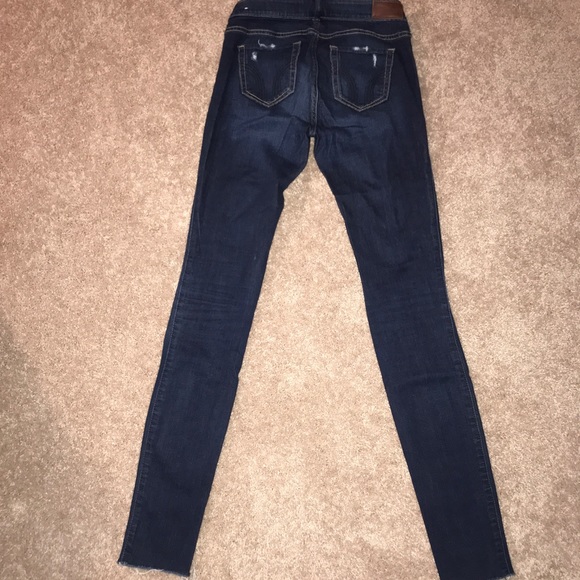 HOLLISTER SKINNY JEANS - Picture 2 of 3